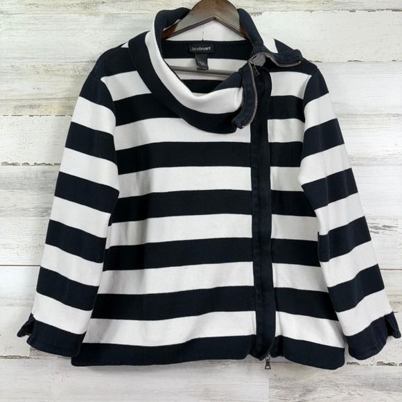 Lane Bryant Black White Striped Asymmetrical Zip Sweater Womens Plus Size 18 20 - Picture 2 of 13